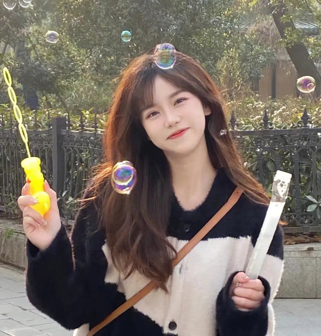 他叫简单,他是我兄弟